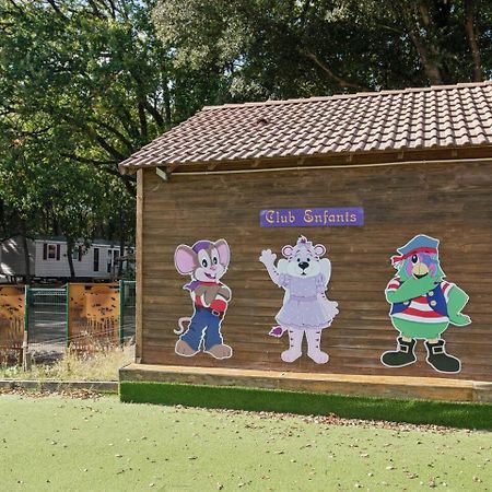 Mobilhome 3 Chambres 2 Salle De Bain Сен-Бревен-ле-Пен Екстериор снимка